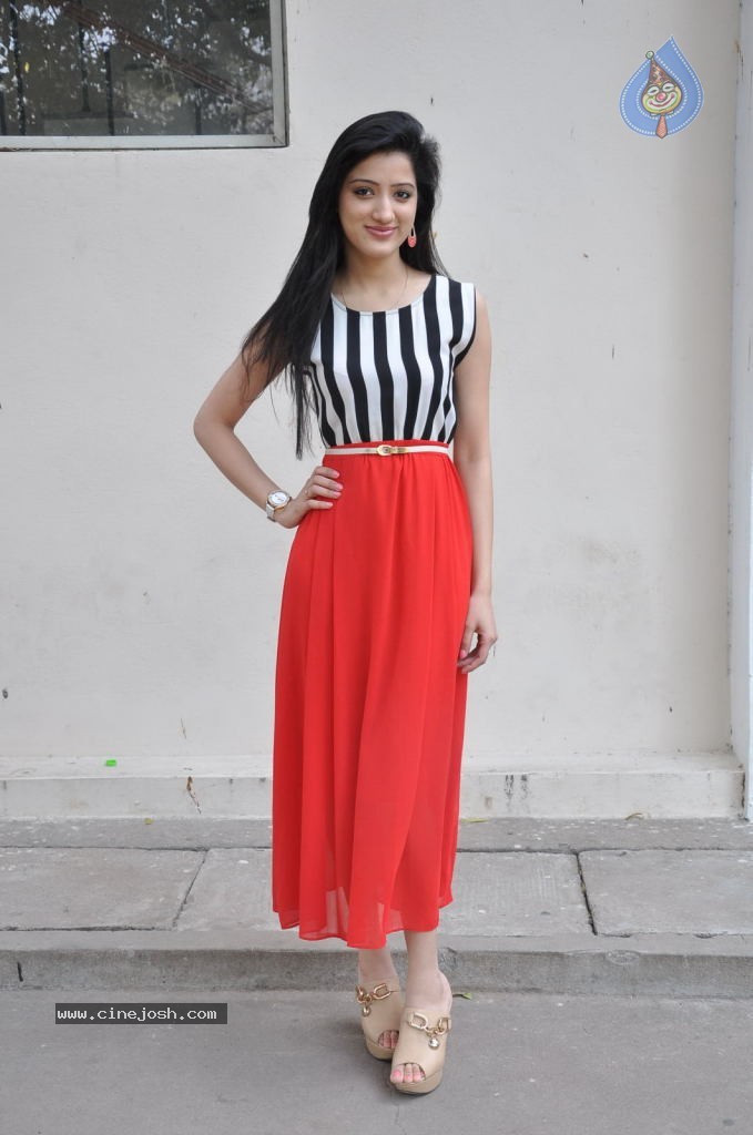 Richa Panai Latest Gallery - 50 / 96 photos
