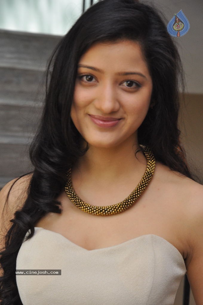 Richa Panai Latest Images - 29 / 89 photos