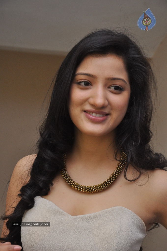 Richa Panai Latest Images - 35 / 89 photos