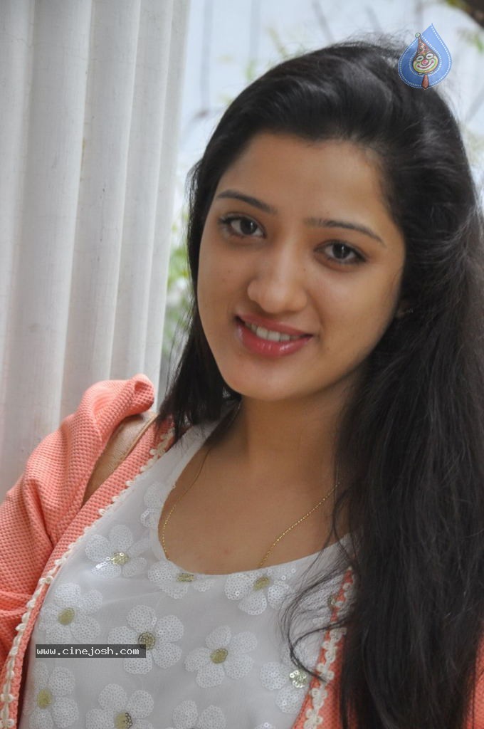 Richa Panai Latest Photos - 29 / 90 photos