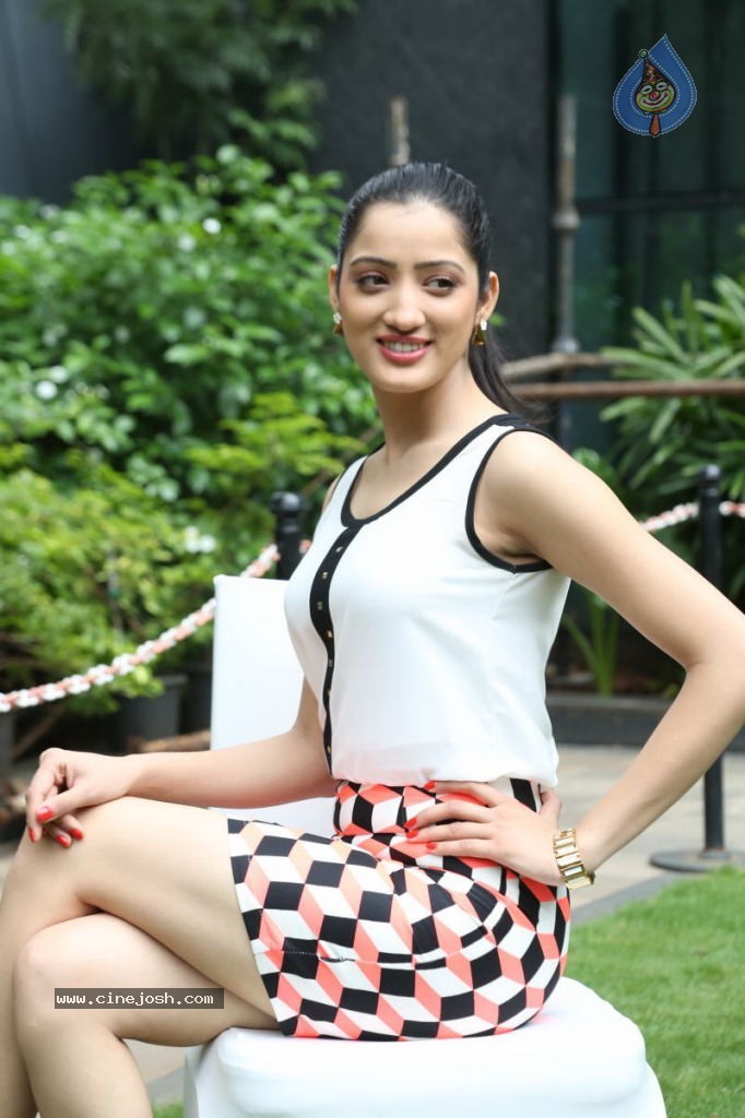 Richa Panai Latest Pics - 68 / 69 photos