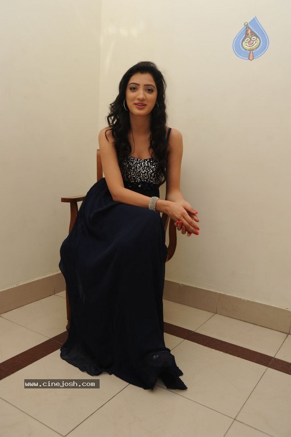 Richa Panai Latest Stills - 23 / 27 photos