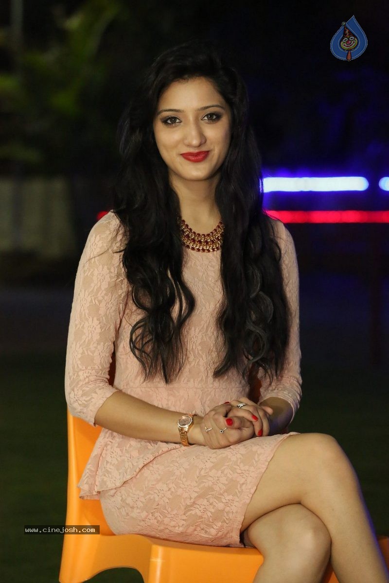 Richa Panai New Photos  - 16 / 78 photos