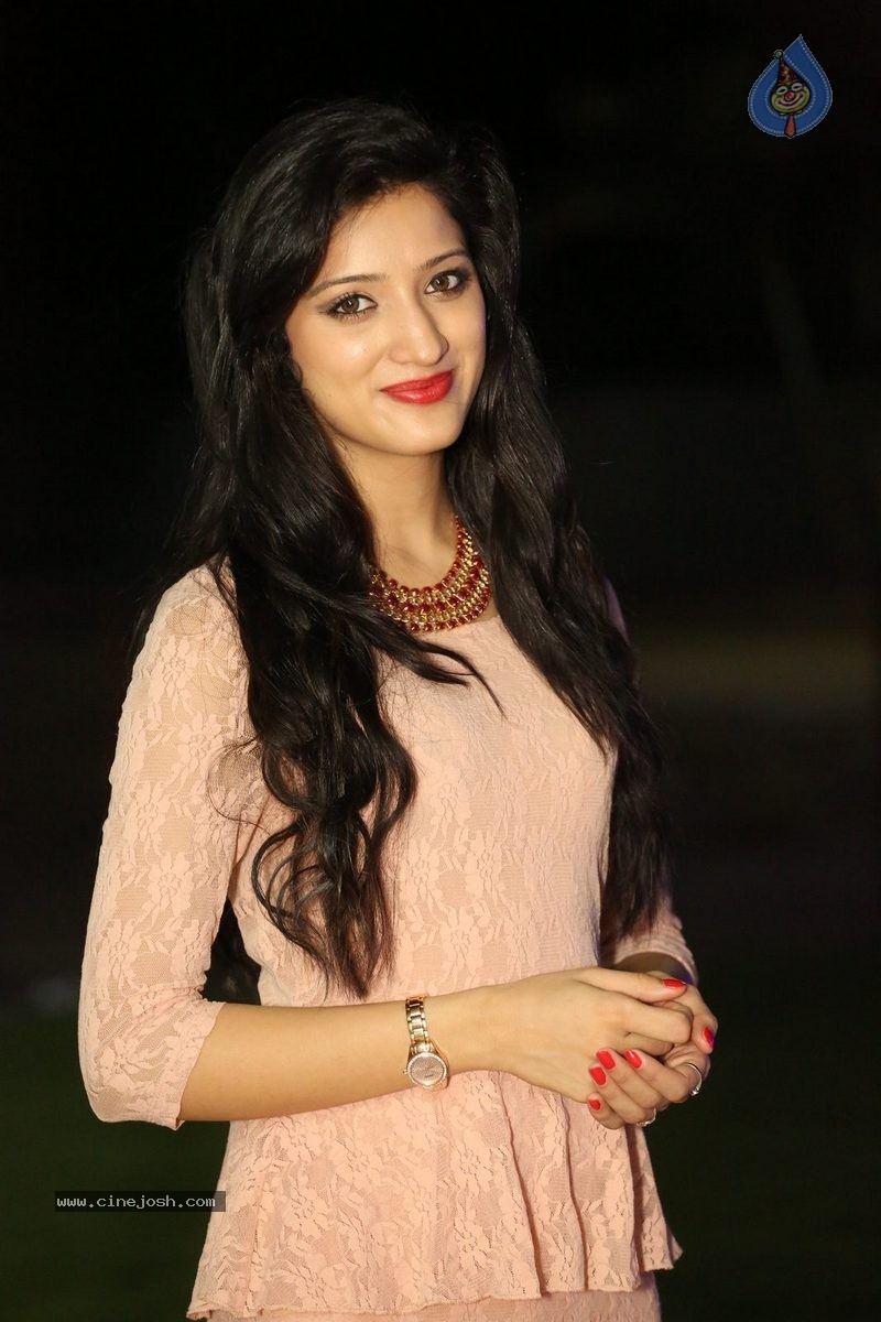 Richa Panai New Photos  - 26 / 78 photos