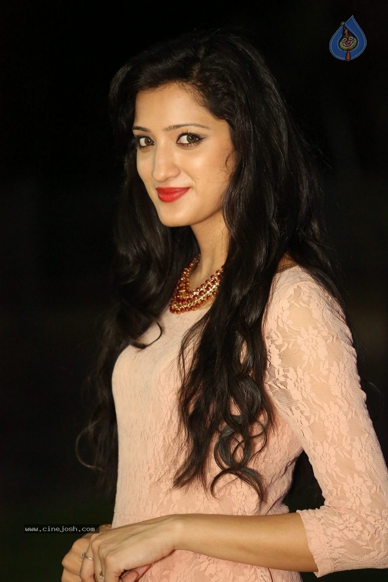 Richa Panai New Photos  - 29 / 78 photos