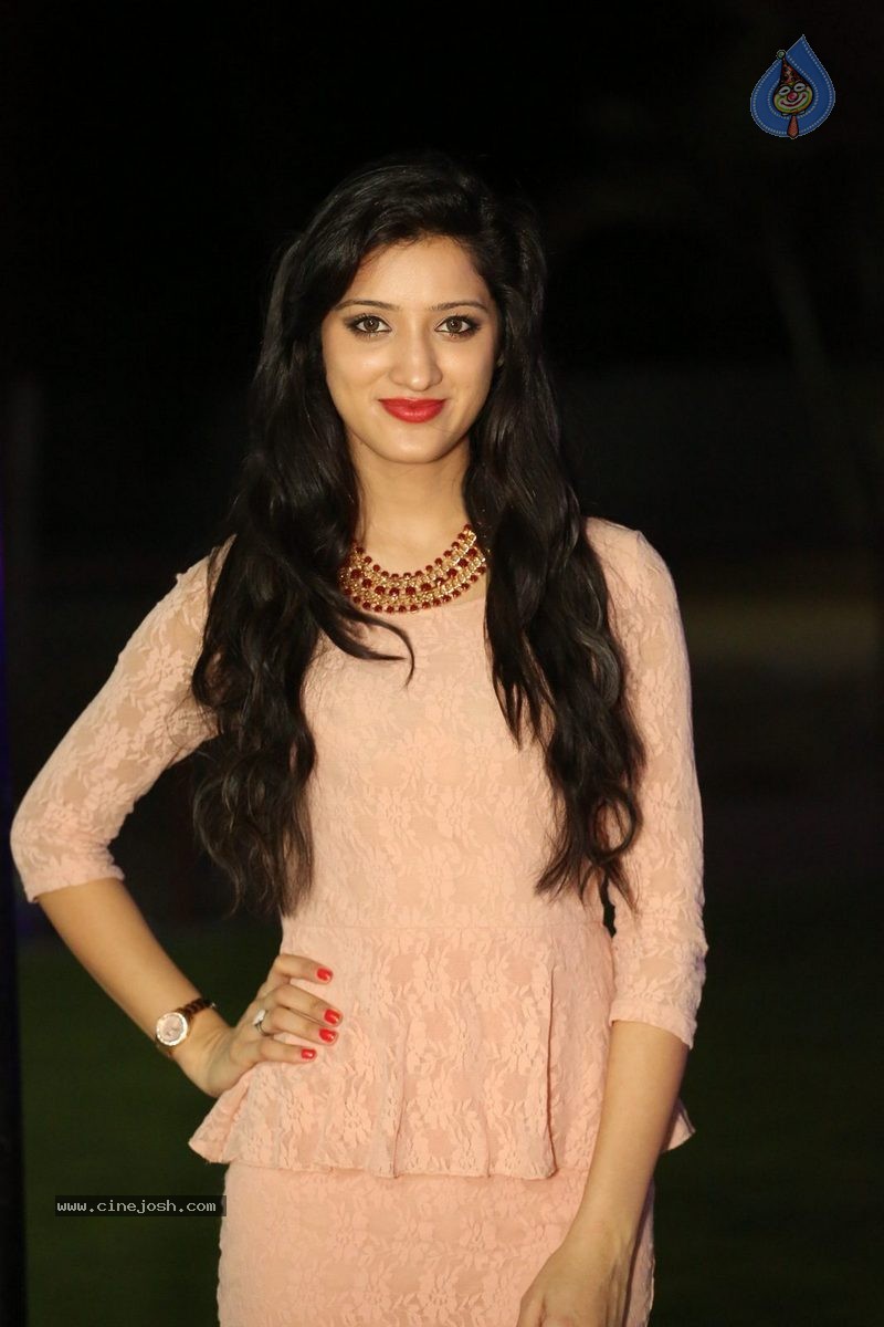 Richa Panai New Photos  - 35 / 78 photos