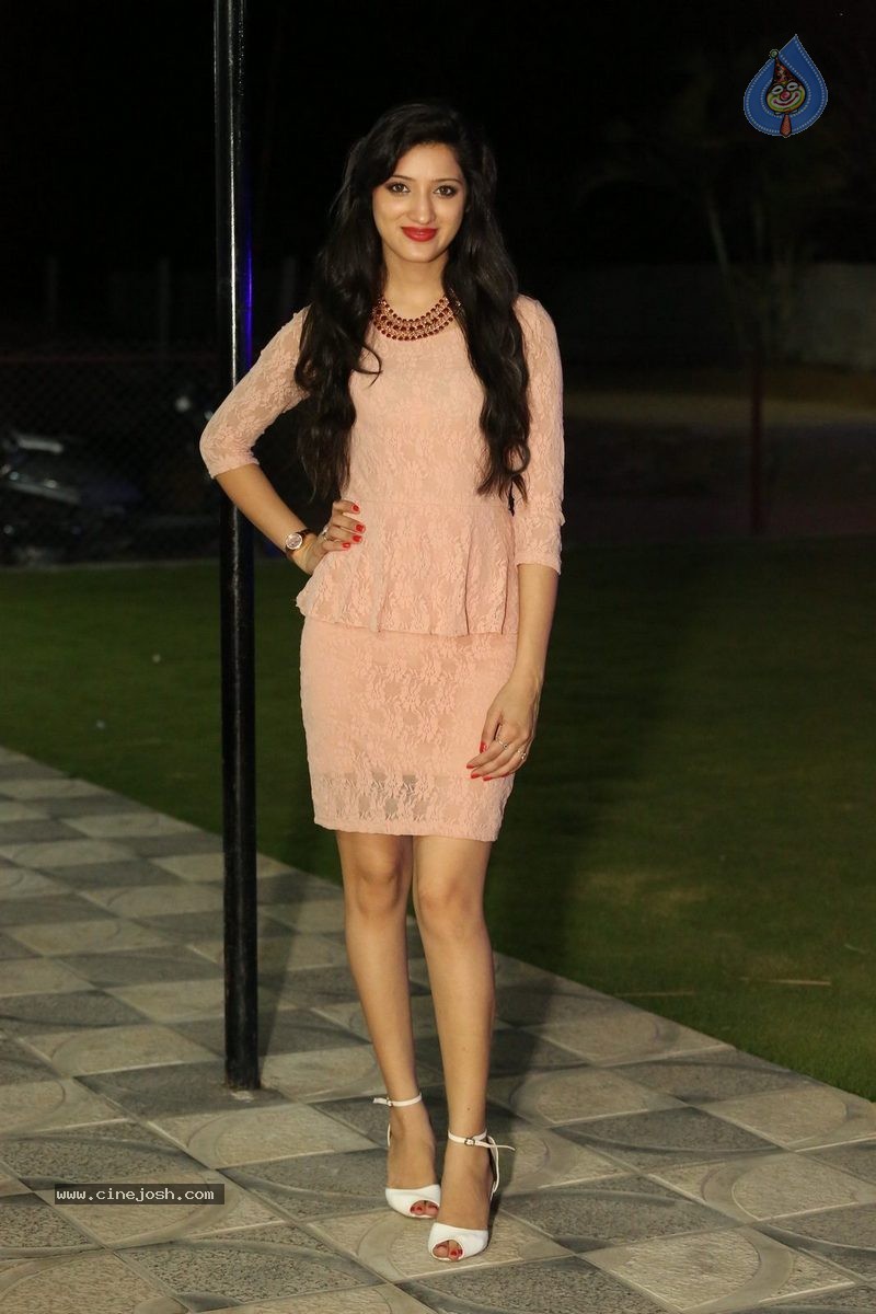 Richa Panai New Photos  - 38 / 78 photos