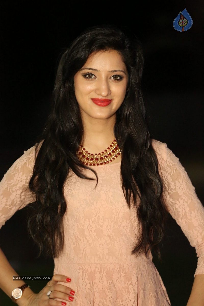 Richa Panai New Photos  - 39 / 78 photos