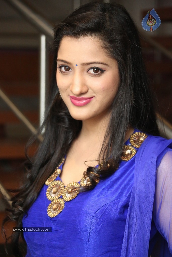 Richa Panai New Photos - 46 / 64 photos
