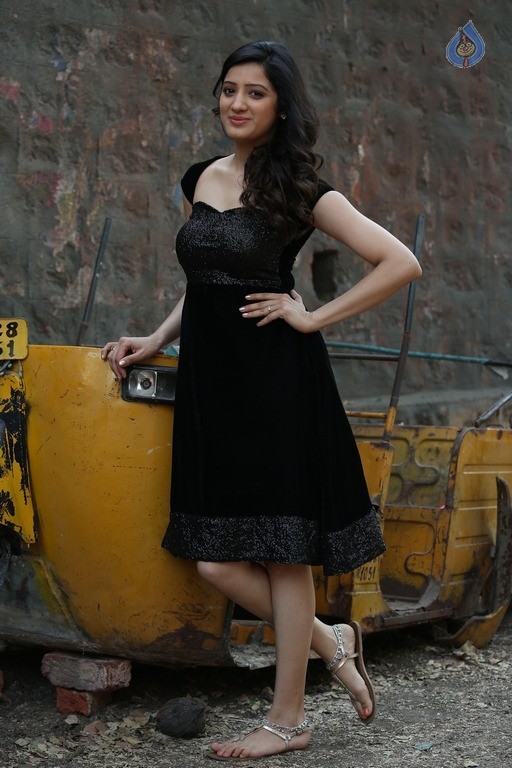 Richa Panai Pics In Rakshaka Bhatudu - 8 / 21 photos