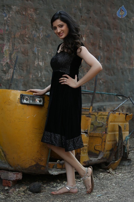 Richa Panai Pics In Rakshaka Bhatudu - 15 / 21 photos