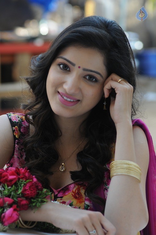 Richa Panai Stills in Rakshaka Bhatudu - 5 / 15 photos