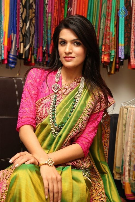 Ritu Biradar Images  - 25 / 38 photos