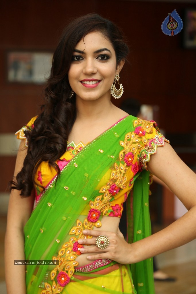 Ritu Varma Cute Stills - 19 / 120 photos
