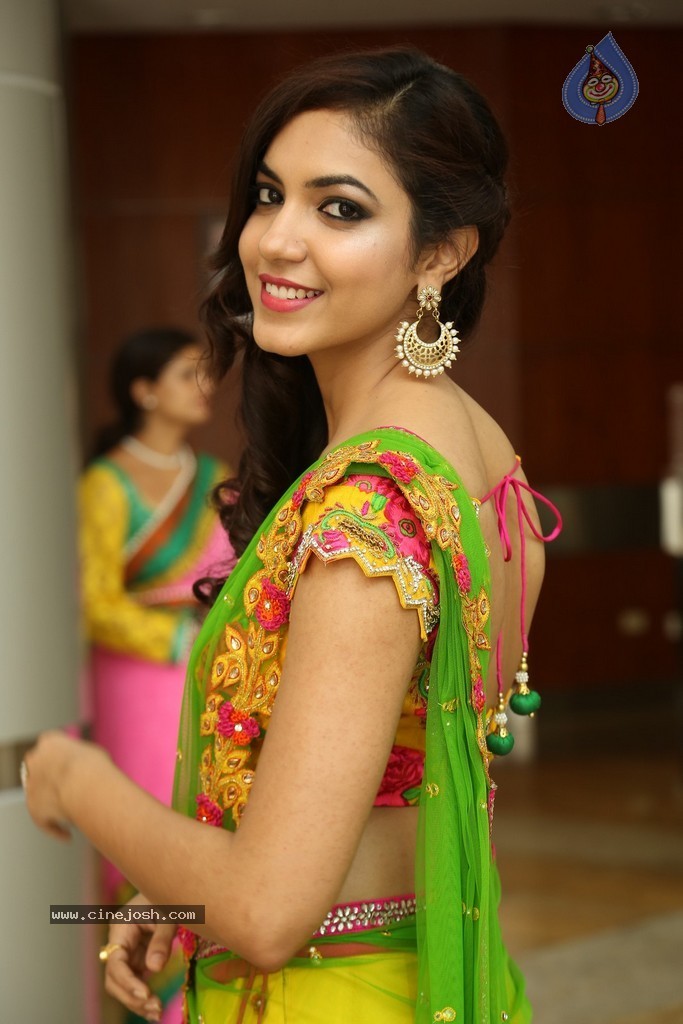 Ritu Varma Cute Stills - 46 / 120 photos