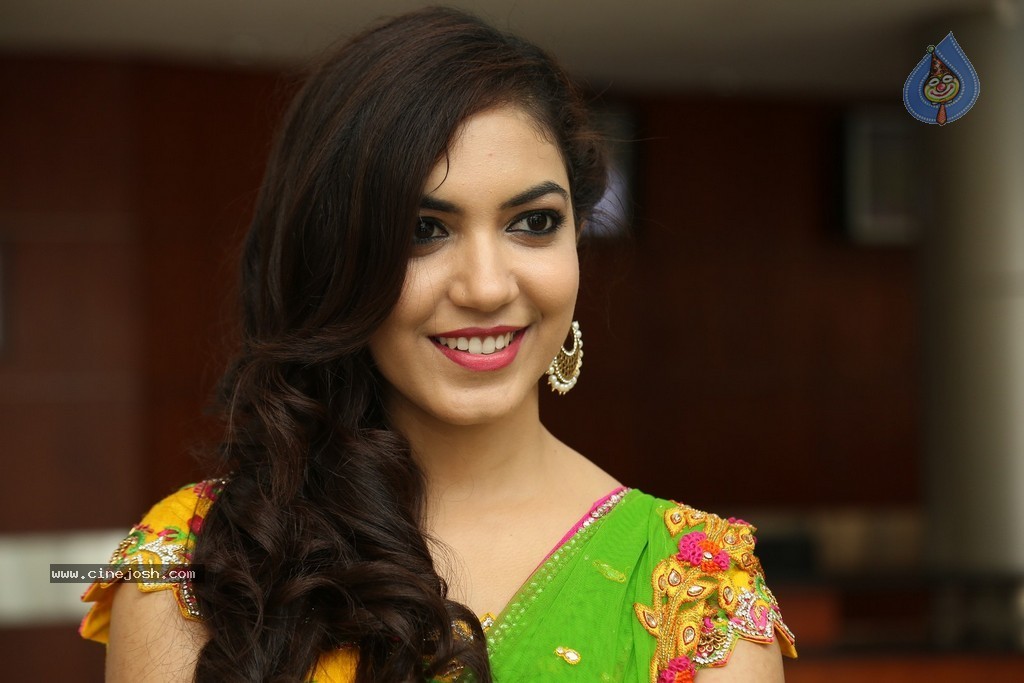 Ritu Varma Cute Stills - 67 / 120 photos