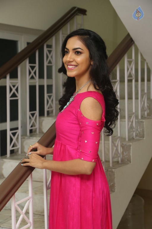 Ritu Varma Latest Gallery - 13 / 42 photos