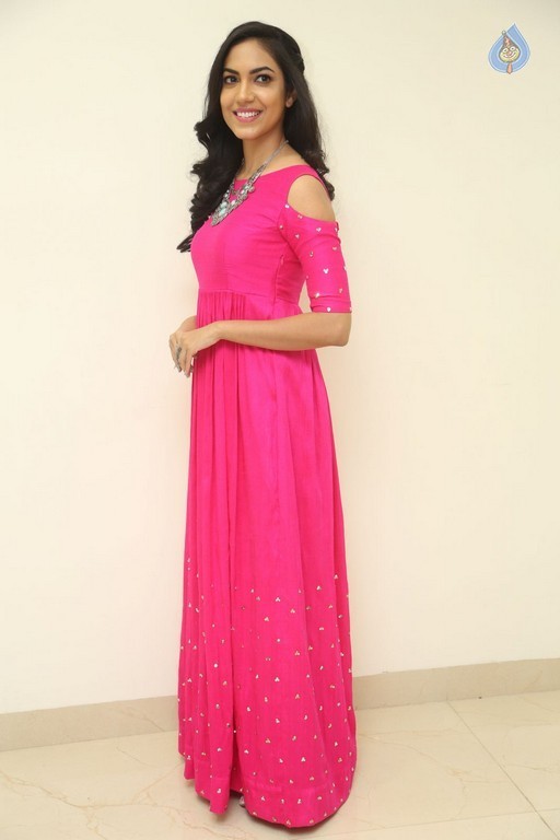Ritu Varma Latest Gallery - 17 / 42 photos
