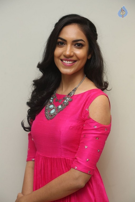Ritu Varma Latest Gallery - 33 / 42 photos