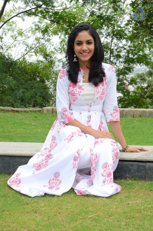 Ritu Varma Latest Pics - 23 / 32 photos