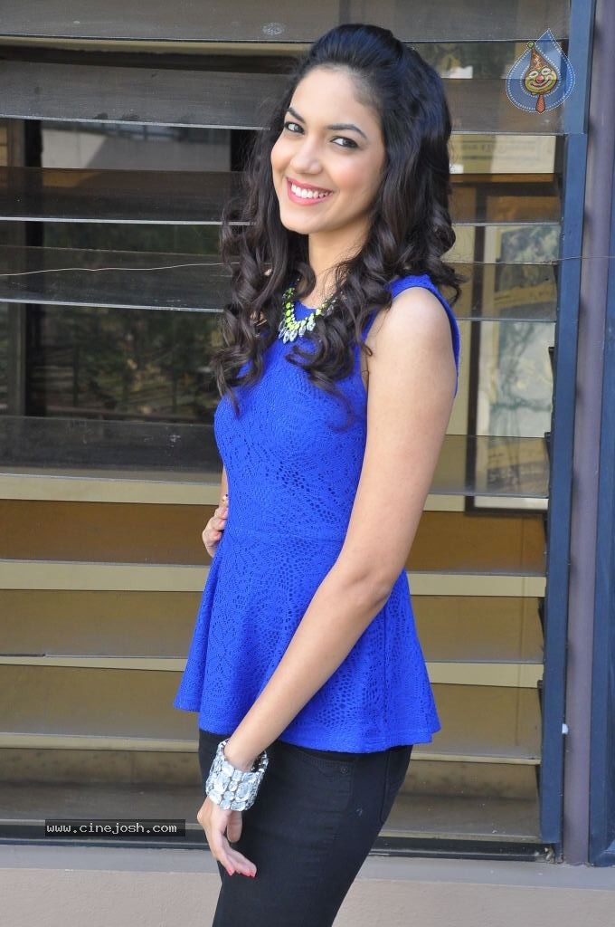 Ritu Varma New Images - 33 / 62 photos