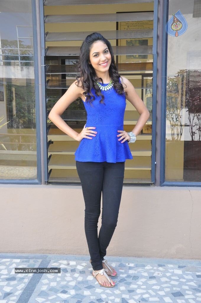 Ritu Varma New Images - 47 / 62 photos