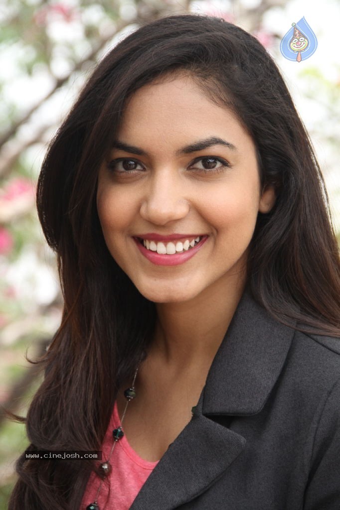 Ritu Varma New Photos - 13 / 61 photos