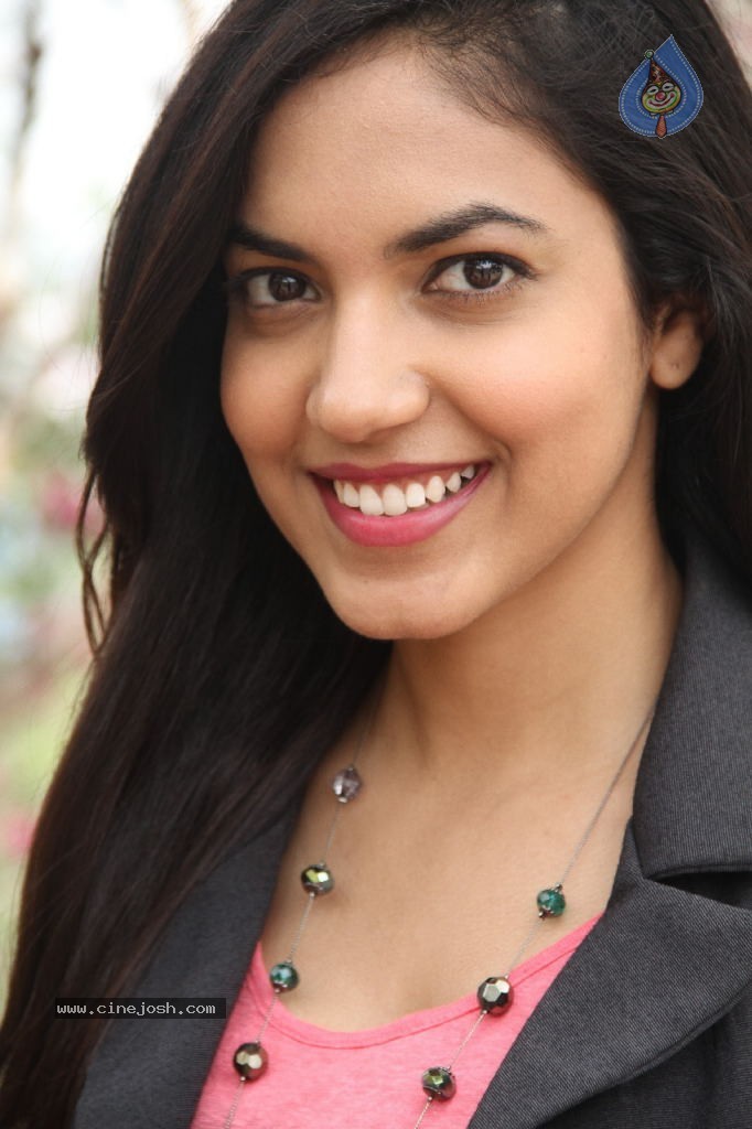 Ritu Varma New Photos - 38 / 61 photos