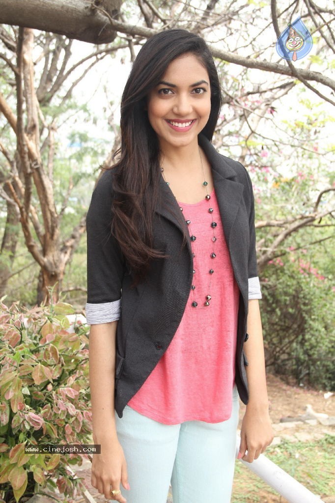 Ritu Varma New Photos - 39 / 61 photos