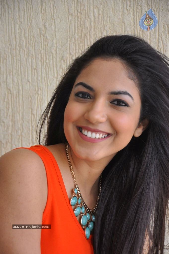 Ritu Varma New Pics - 75 / 80 photos