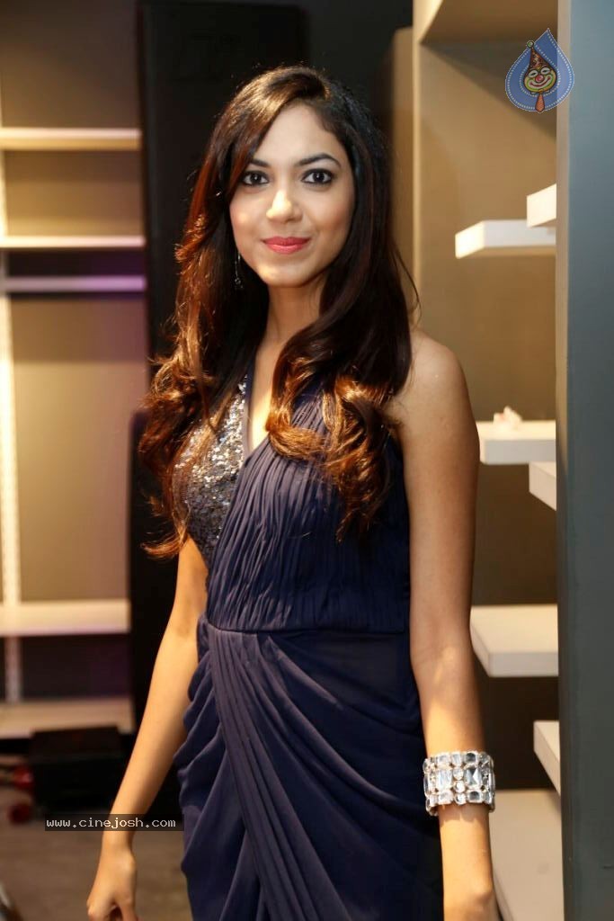 Ritu Varma New Stills - 37 / 47 photos