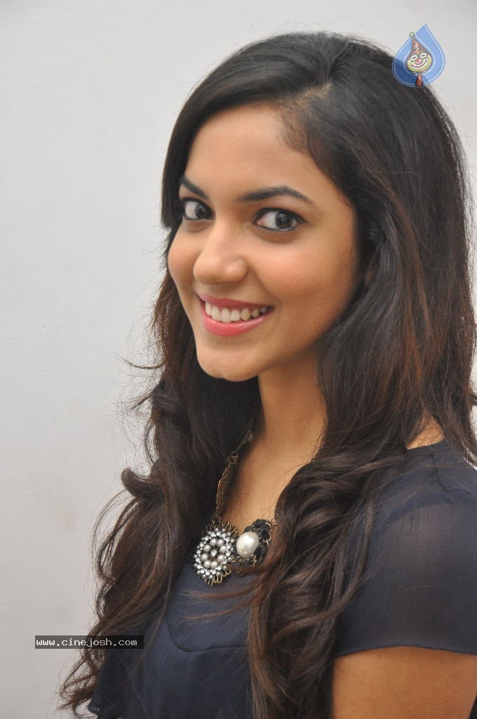 Ritu Varma Pics - 19 / 44 photos