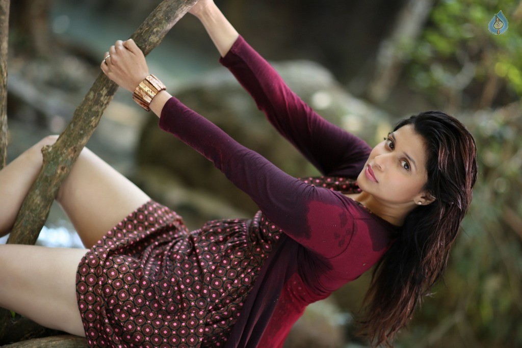 Rogue Movie Heroines Mannara and Angela Pics - 14 / 14 photos