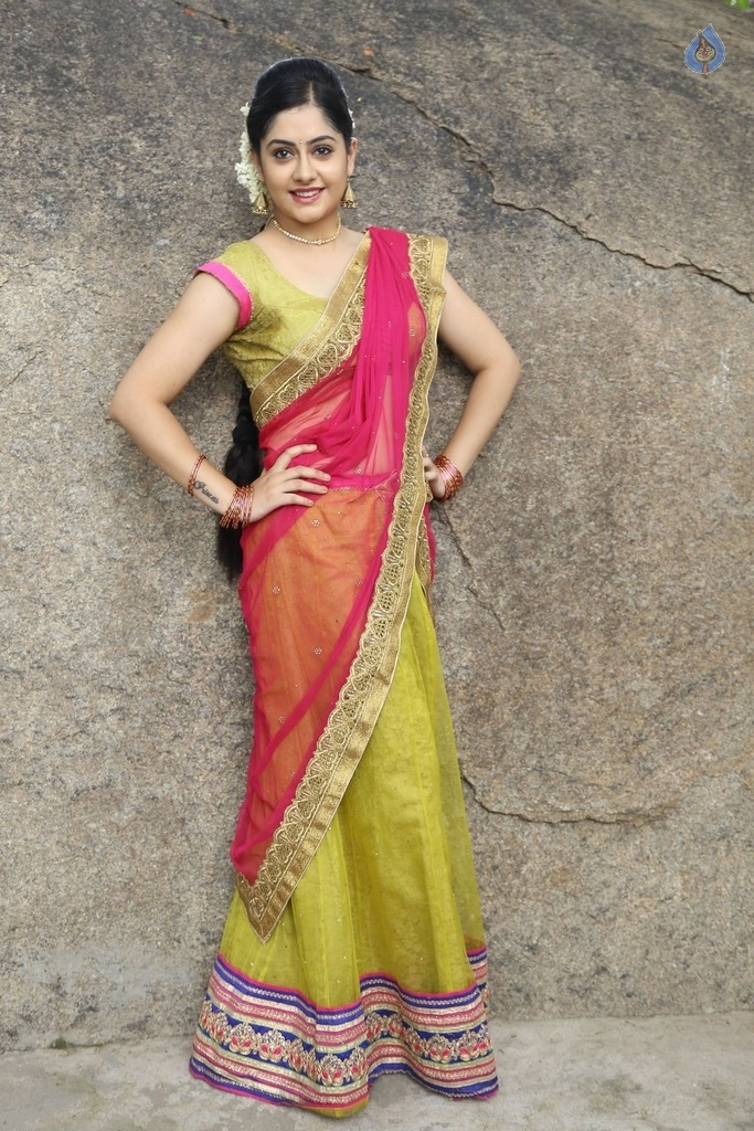 Ronica Singh Latest Photos - 8 / 42 photos