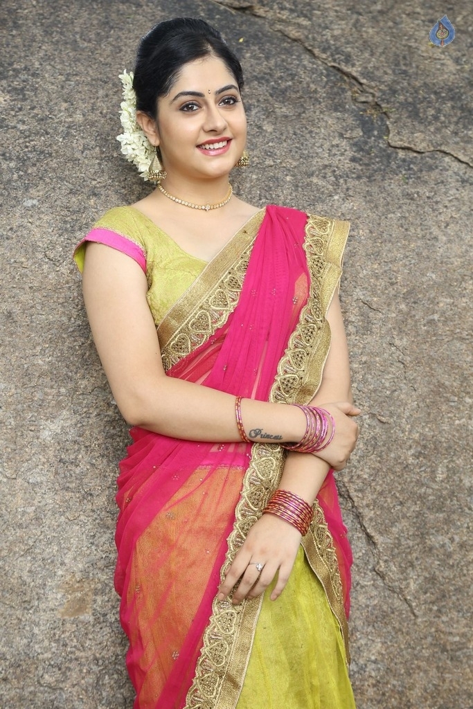 Ronica Singh Latest Photos - 14 / 42 photos