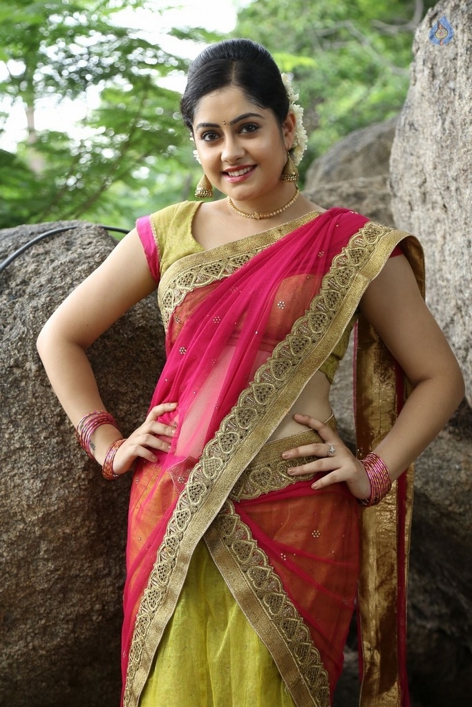 Ronica Singh Latest Photos - 22 / 42 photos