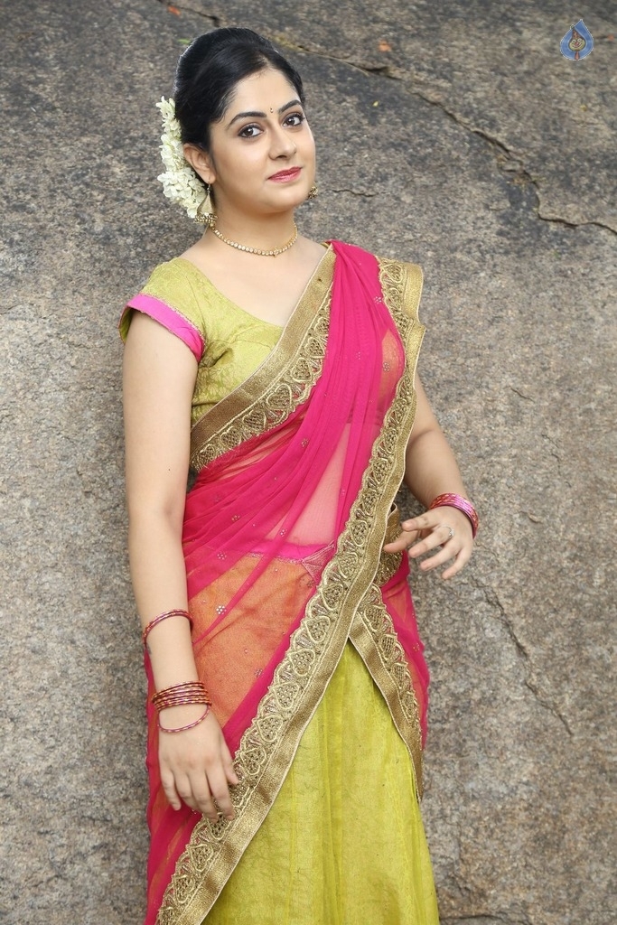 Ronica Singh Latest Photos - 30 / 42 photos