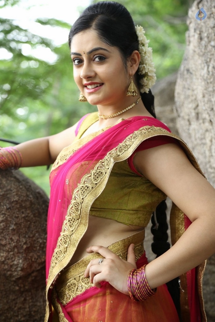 Ronica Singh Latest Photos - 31 / 42 photos