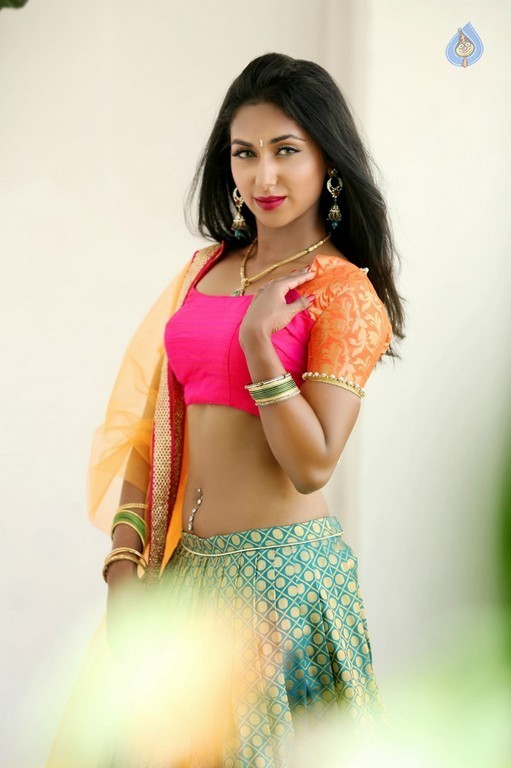 Sabby Jey New Photos - 1 / 33 photos