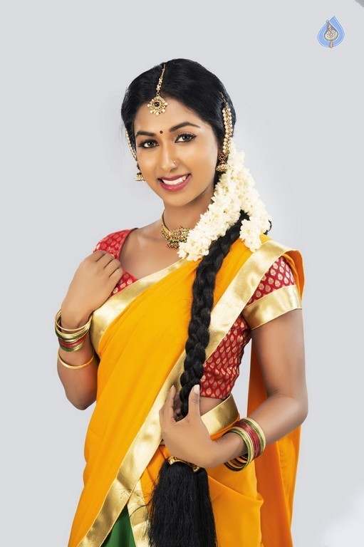 Top 50 Most Beautiful Sri Lankan Women 10+ Hottest Actress from Sri Lanka - Model, Singer, Celebrity 39 Most Beautiful Sri Lankan Women - Hottest Actresses From Sri Lanka