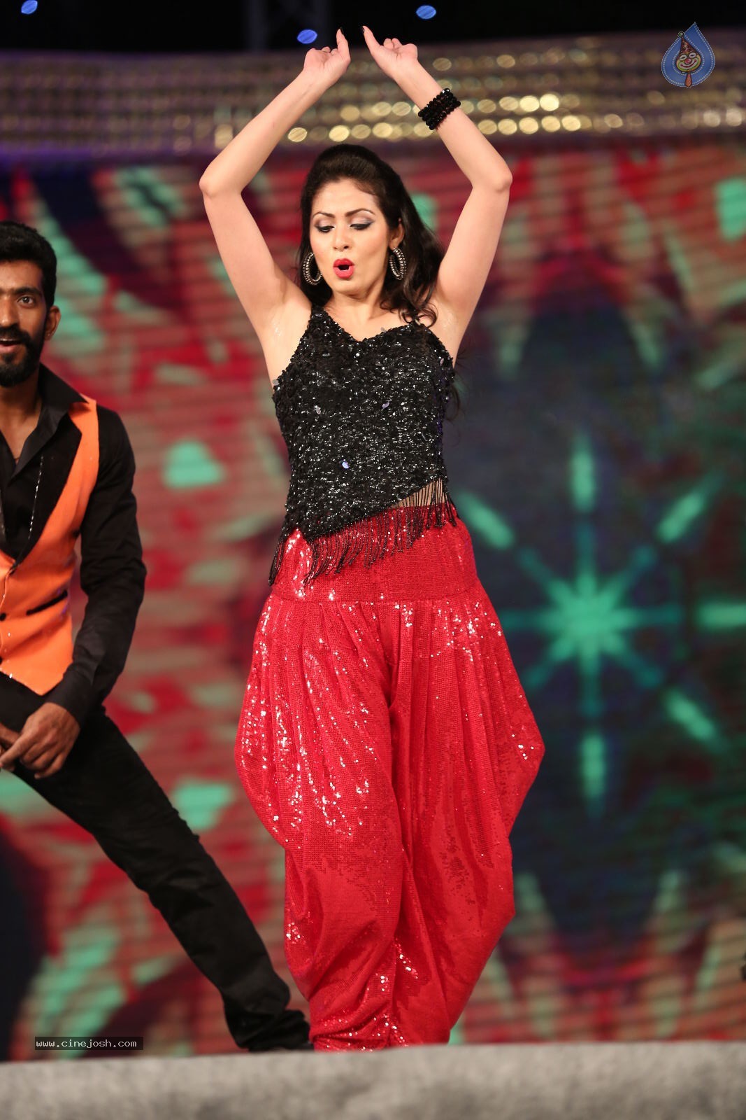 Sada at Gama Awards 2014 - 23 / 30 photos