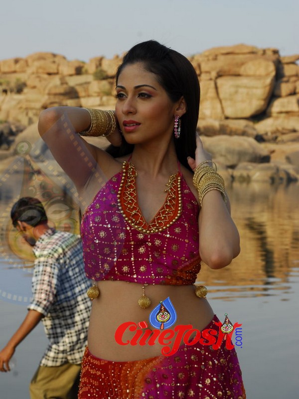 Sadha - 27 / 44 photos