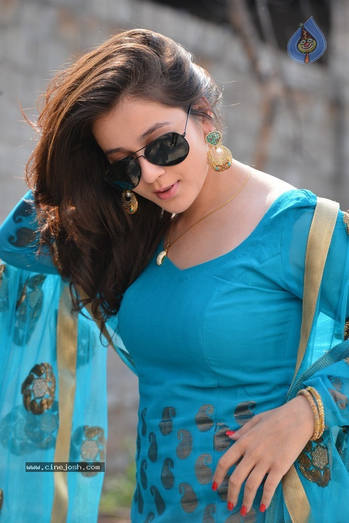 Saheba Subramanyam Heroine Priyal Gor Stills - 9 / 135 photos