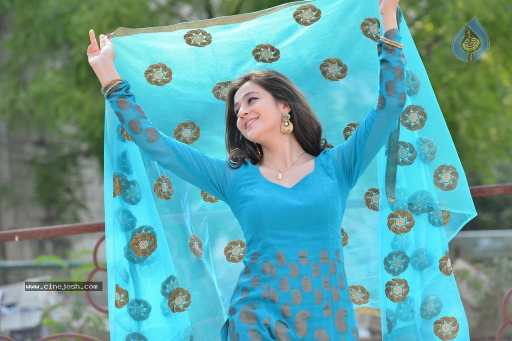 Saheba Subramanyam Heroine Priyal Gor Stills - 73 / 135 photos
