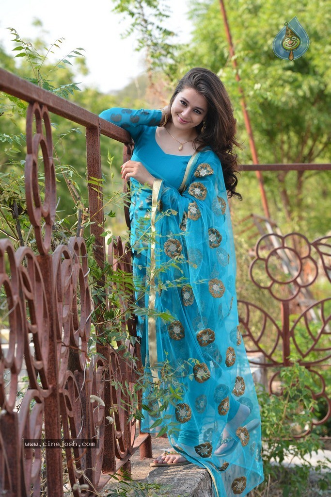 Saheba Subramanyam Heroine Priyal Gor Stills - 84 / 135 photos