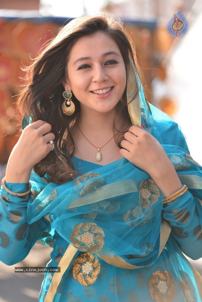 Saheba Subramanyam Heroine Priyal Gor Stills - 121 / 135 photos