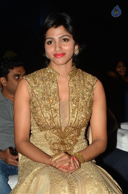 Sai Dhanshika at Kabali Audio Launch - 34 / 40 photos