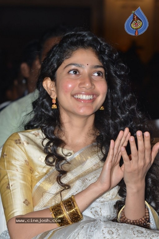 Sai Pallavi at NGK Audio Launch - 18 / 32 photos