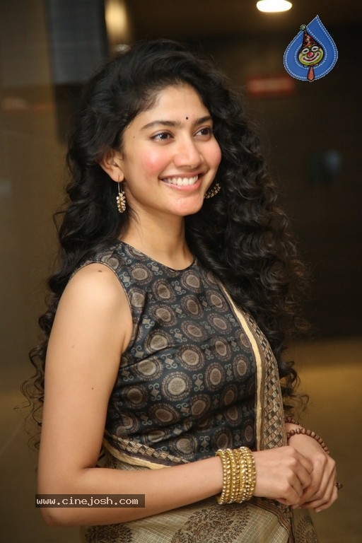 Sai Pallavi at NGK Event - 4 / 21 photos