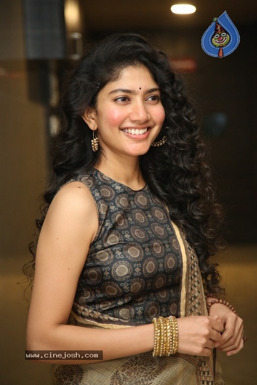 Sai Pallavi at NGK Event - 10 / 21 photos